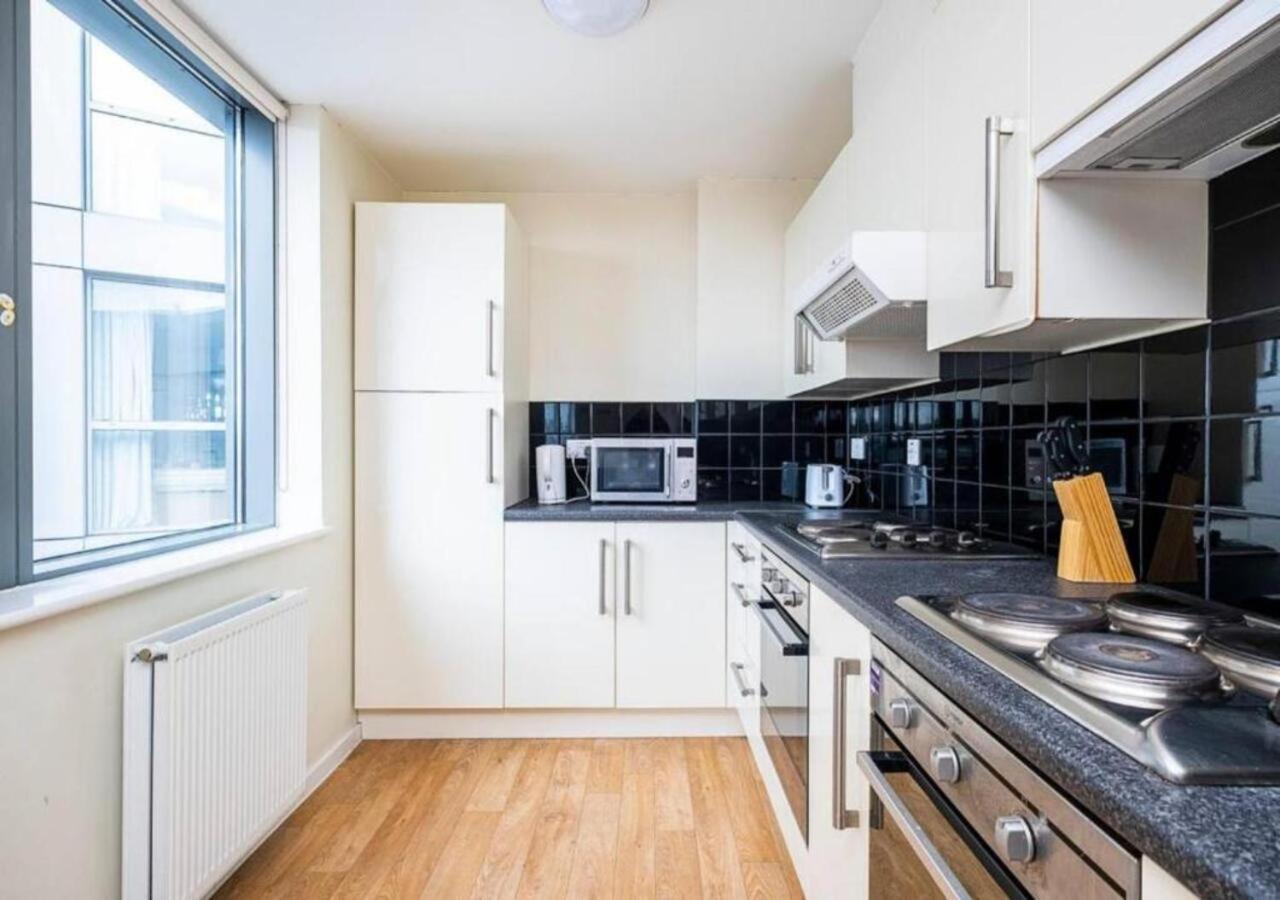 Trendy Ensuite Rooms, Southwark - Sk Лондон Екстериор снимка